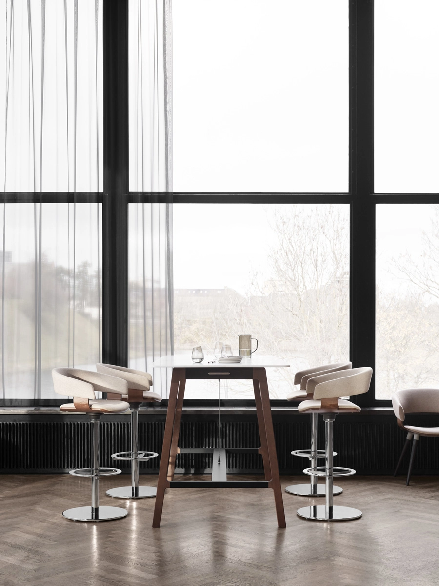 Mollie_Counter Height Stools