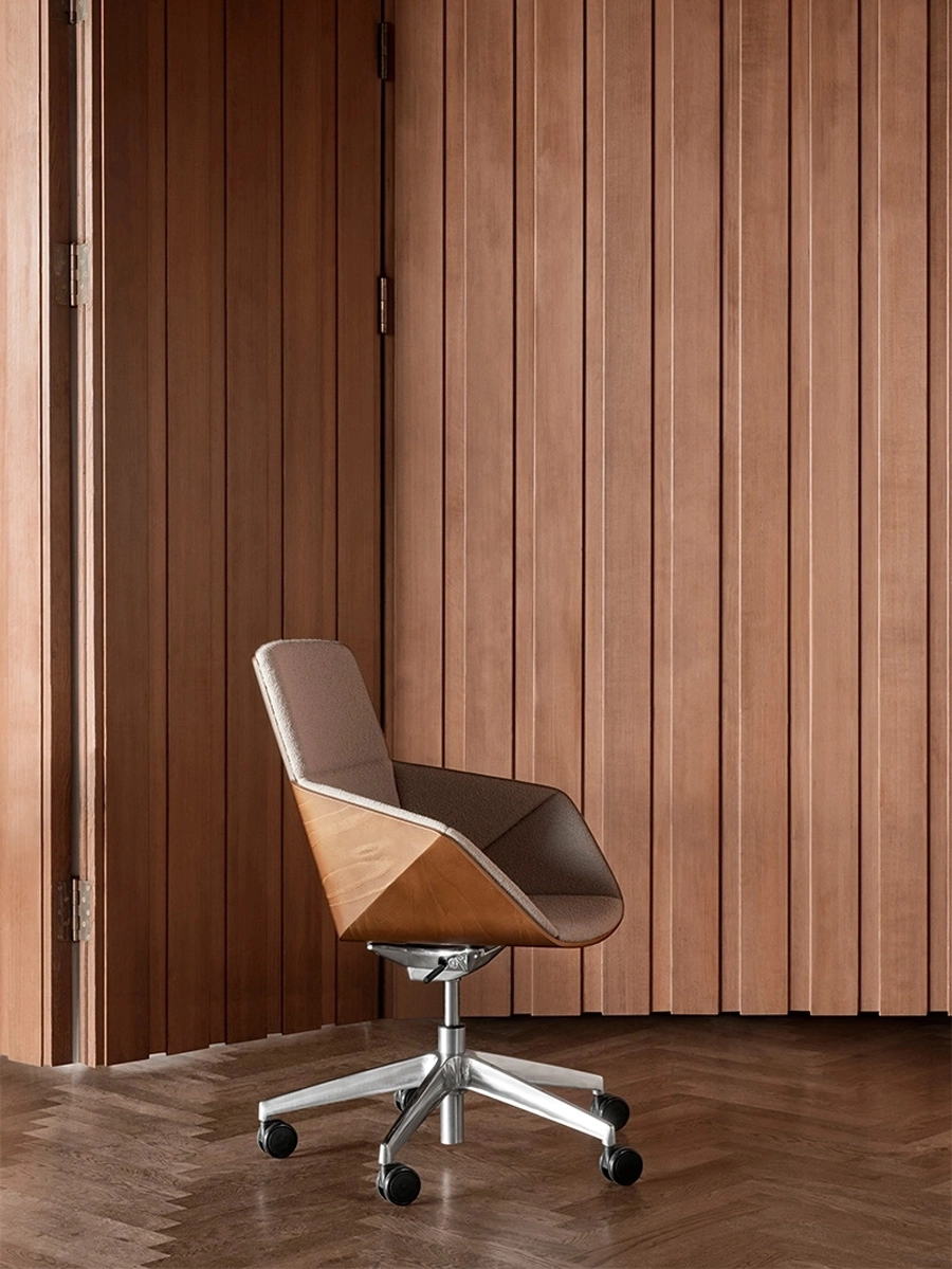 Phoulds_Chairs