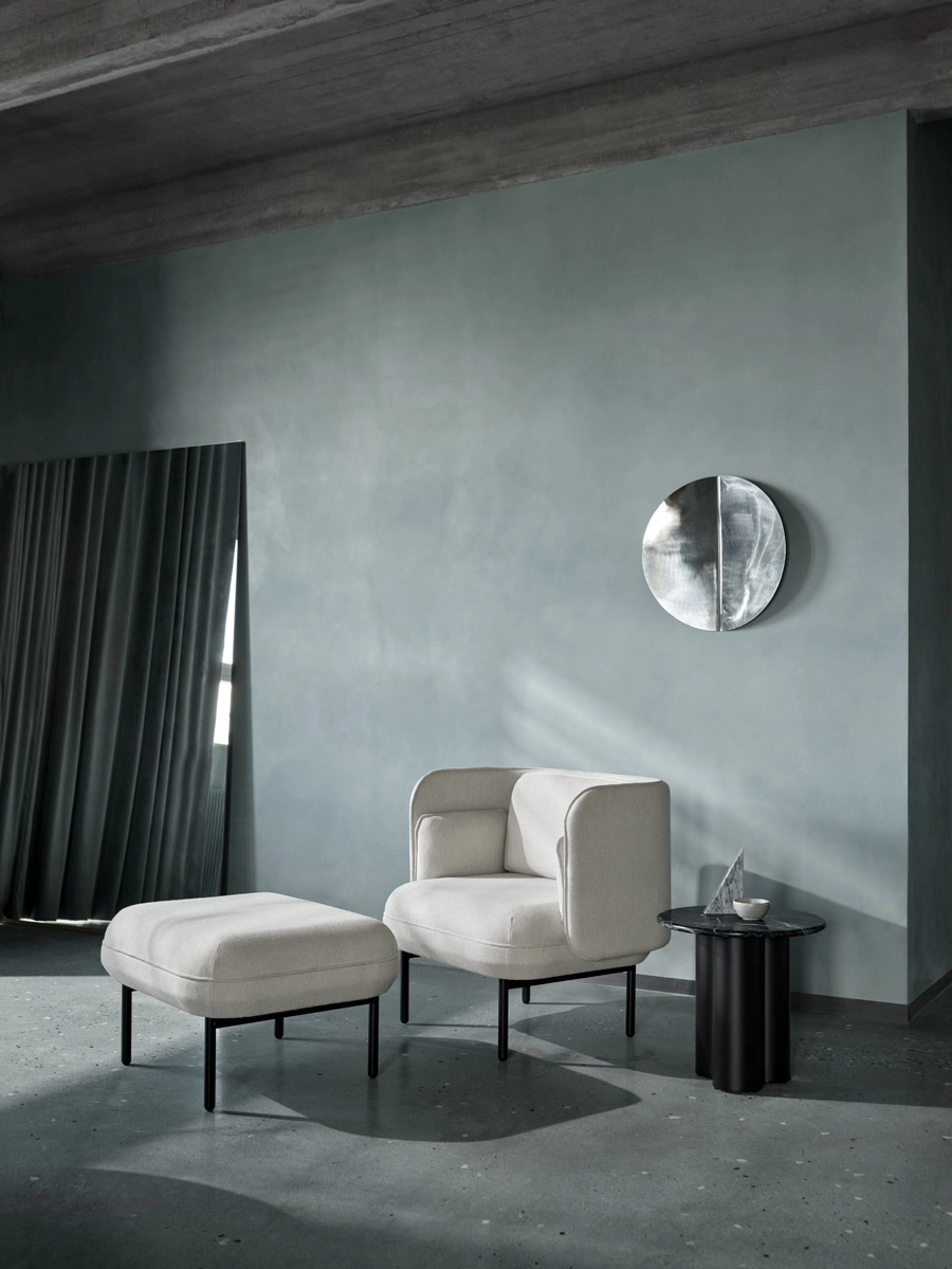 Plum_1-Seat